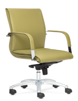 Кресло Берн с низкой спинкой на крестовине с колесами в ткани 1 категории Кресло Берн с низкой спинкой на крестовине с колесами в ткани 1 категории