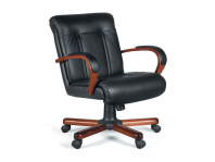 Кресло Оскар средняя спинка, крестовина дерево экокожа 1 кат. Кресло Оскар средняя спинка, крестовина дерево экокожа 1 кат.