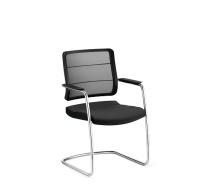 Кресло Interstuhl AirPad алюминий кожа черная Кресло Interstuhl AirPad алюминий кожа черная